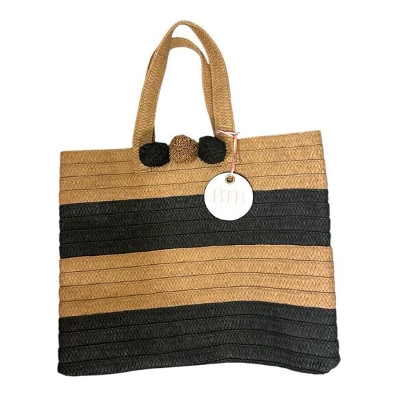 NWT BTB LOS ANGELES
Bahama Mama Stripe Tote In Sand/ Black Retail $132 - Picture 1 of 5